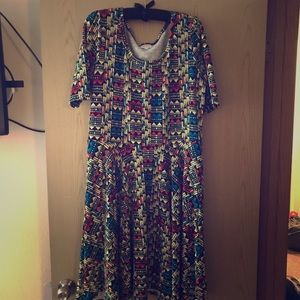 LuLaRoe Nicole Dress